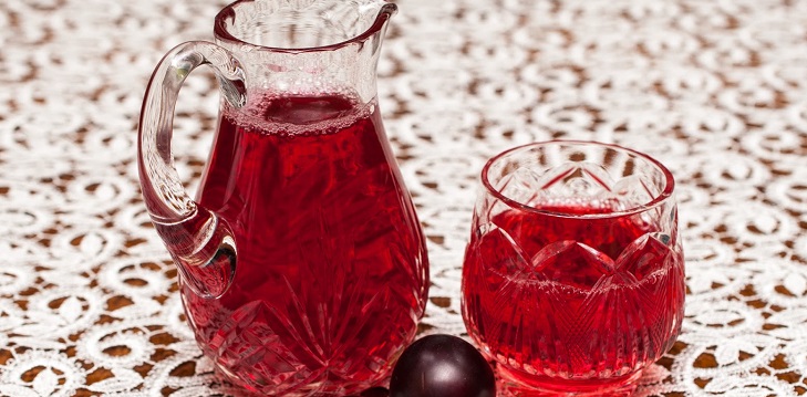 Compot de prune pentru iarnă