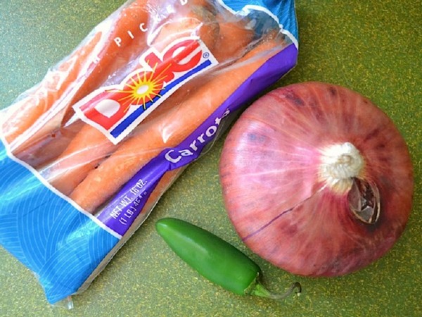 Morcovi pentru iarnă în cutii - în coreeană, lecho, salată, dressing - rețete foarte gustoase cu ceapă, sfecla, piper. Cum să păstreze morcovii pentru iarnă acasă