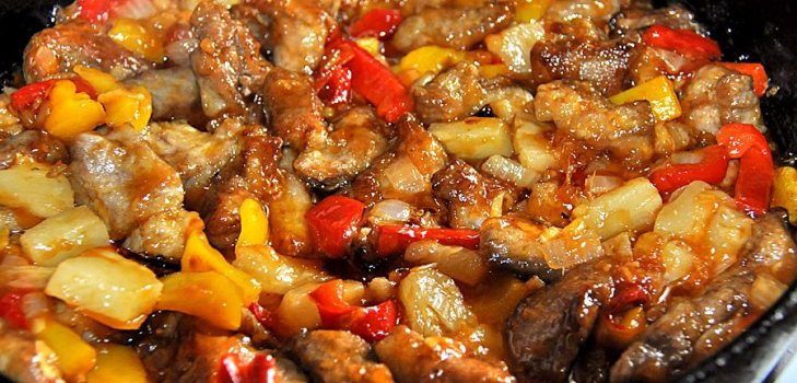 carne cu ananas