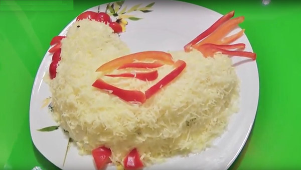 Salată de Anul Nou - rețete simple, ieftine și delicioase pentru Anul Nou 2017 Cock cu fotografie