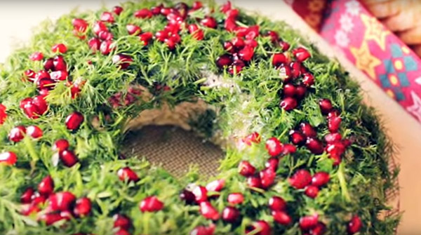 Salată de Anul Nou - rețete simple, ieftine și delicioase pentru Anul Nou 2017 Cock cu fotografie