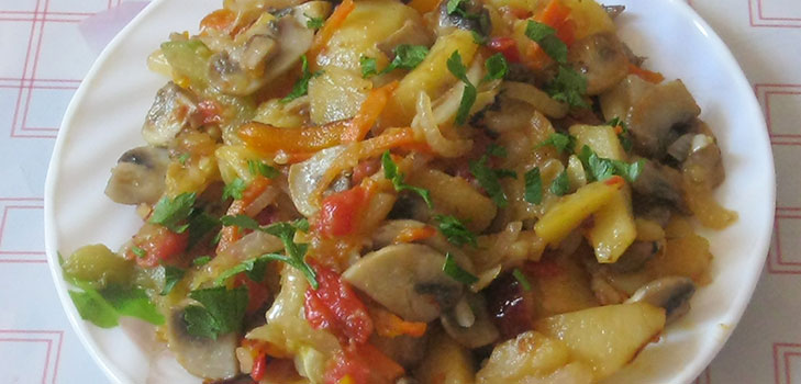 Ciorbă de legume în multivark