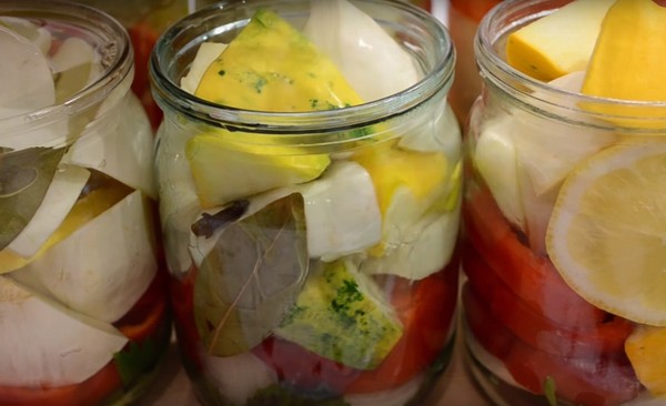 Patiserii pentru iarnă, rețete delicioase de blancuri "Înghețați degetele" în borcane - murate, sărate, fără sterilizare