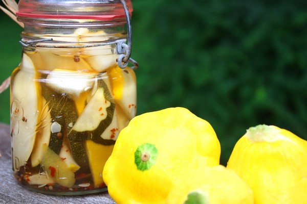 Patiserii pentru iarnă, rețete delicioase de blancuri "Înghețați degetele" în borcane - murate, sărate, fără sterilizare