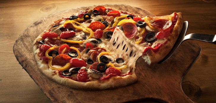 Rețete de pizza într-o tigaie