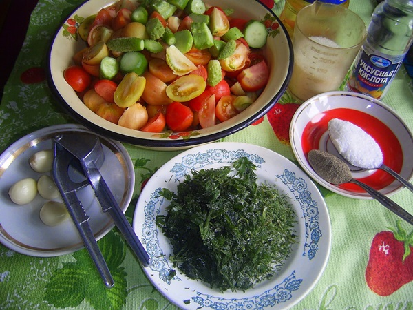 Salată de roșii pentru iarnă