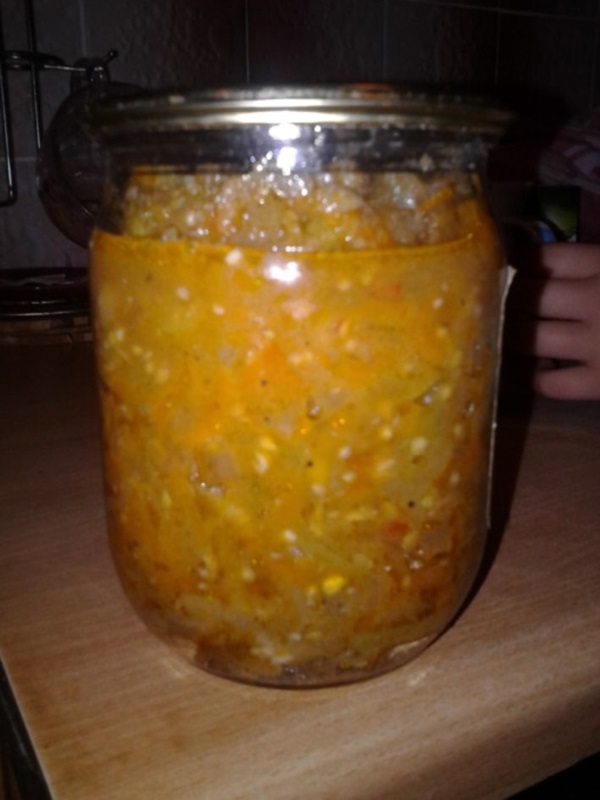Salată de roșii pentru iarnă