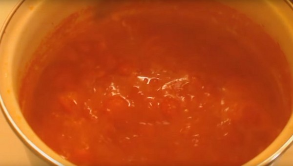 Salată cu orez și legume pentru iarnă. Retete de salata pentru iarna cu orez si rosii, dovlecei, morcovi