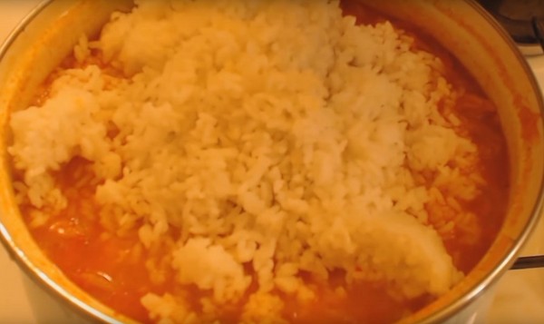 Salată cu orez și legume pentru iarnă. Retete de salata pentru iarna cu orez si rosii, dovlecei, morcovi