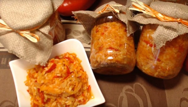 Salată cu orez și legume pentru iarnă. Retete de salata pentru iarna cu orez si rosii, dovlecei, morcovi