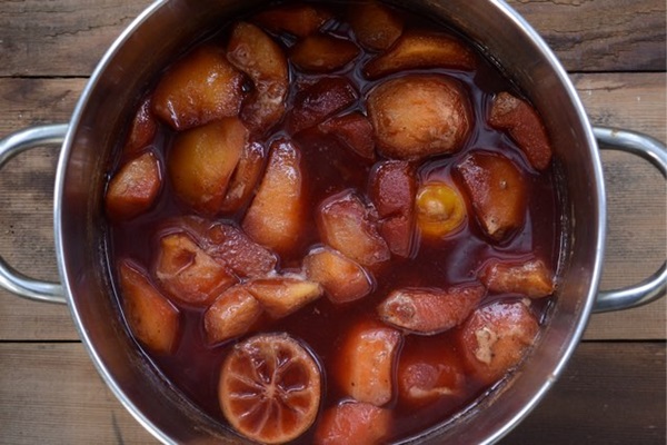 Jam din gutui: cele mai delicioase retete cu fotografii