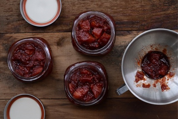 Jam din gutui: cele mai delicioase retete cu fotografii