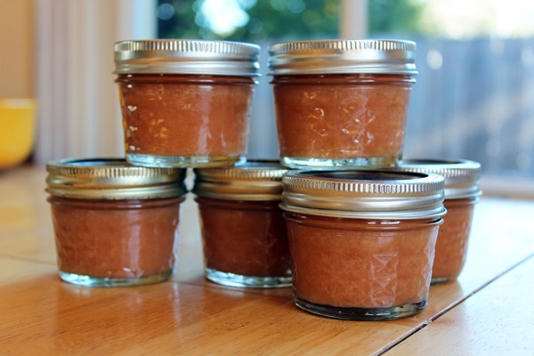 Jam din gutui: cele mai delicioase retete cu fotografii
