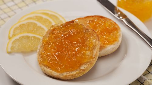 Lămâie de lămâie cu lichior