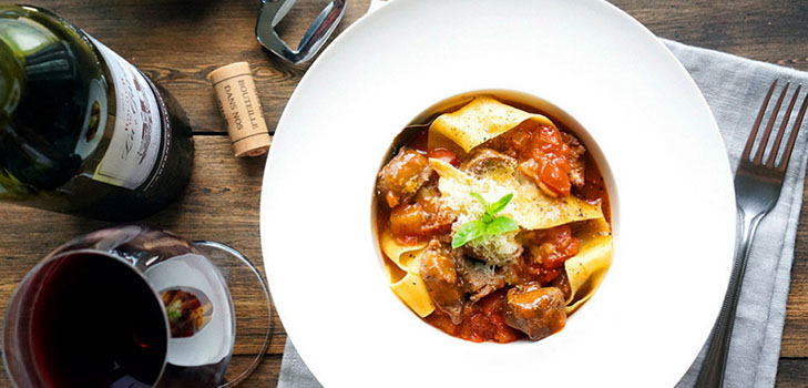 Rețetă delicioasă: tocană de carne în stil italian