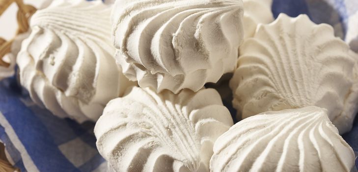 Vieți împreună cu delicatese cu conținut scăzut de calorii
