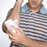 Cum să tratezi vânătăi Cum să tratezi vânătăi